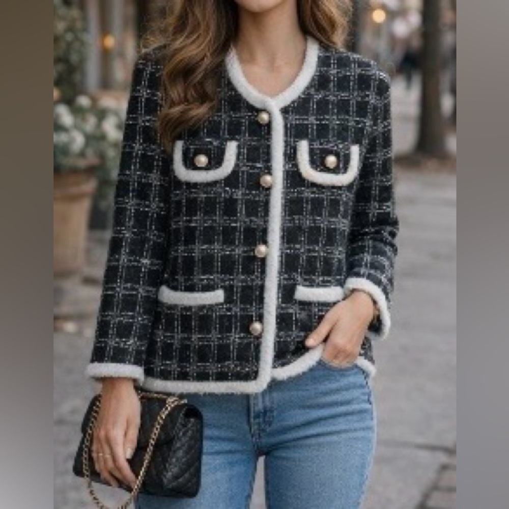 NWT Chic Black and White Tweed Jacket - Chanel Style